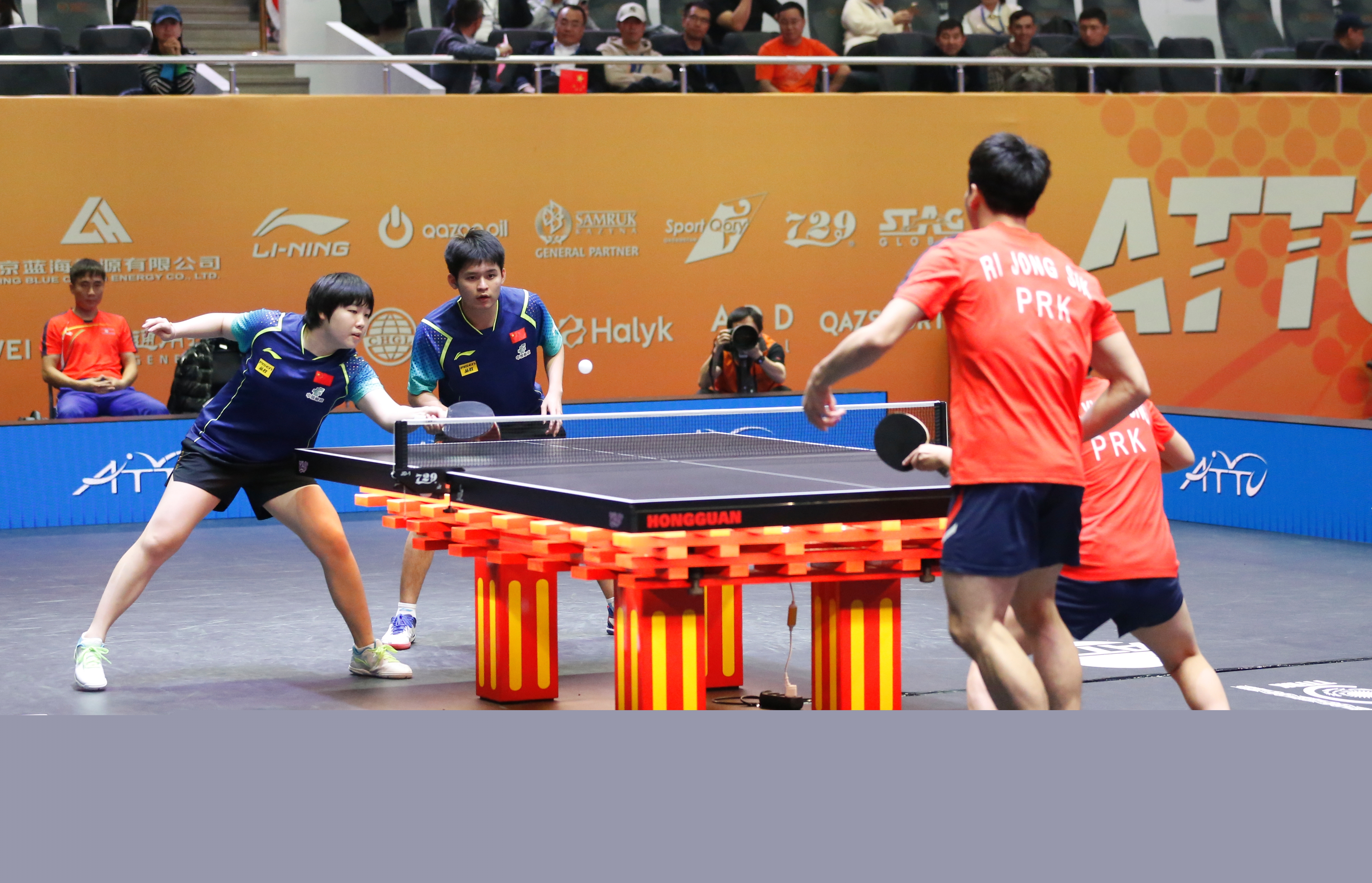 渴望看到两 渴望看到两