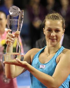 并极大地促 并极大地促